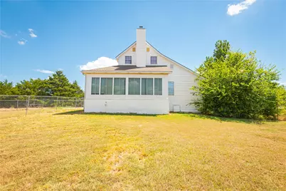 525 E Hazelwood Street, Princeton, TX 75407 - Photo 7