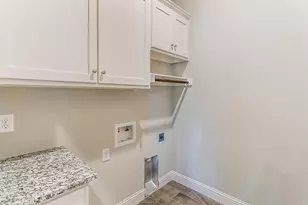 1014 Gonzollas Rd, Springtown, TX 76082 - Photo 29
