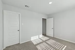 1907 Rolling Rdg Dr, Van Alstyne, TX 75495 - Photo 21