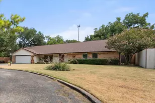 1032 E Enon Ave, Everman, TX 76140 - Photo 1
