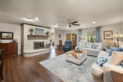 1032 E Enon Avenue, Everman, TX 76140 - Photo 5