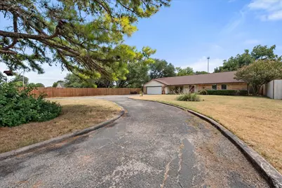 1032 E Enon Avenue, Everman, TX 76140 - Photo 27