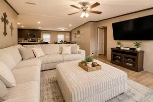 142 Gary Ct, Decatur, TX 76234 - Photo 5