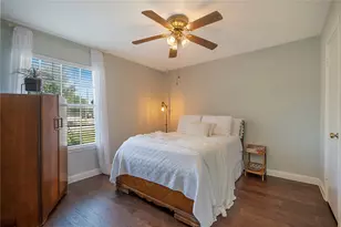 704 Creekwood Dr, Lewisville, TX 75067 - Photo 7