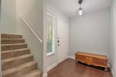 704 Creekwood Drive, Lewisville, TX 75067 - Photo 15