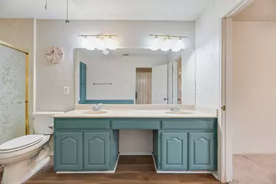 2816 Harvest Lake Drive, Irving, TX 75060 - Photo 17