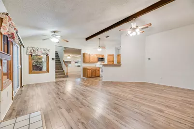 2816 Harvest Lake Drive, Irving, TX 75060 - Photo 7