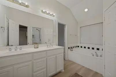 3724 Longstraw Drive, Fort Worth, TX 76137 - Photo 15