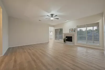 3724 Longstraw Drive, Fort Worth, TX 76137 - Photo 5