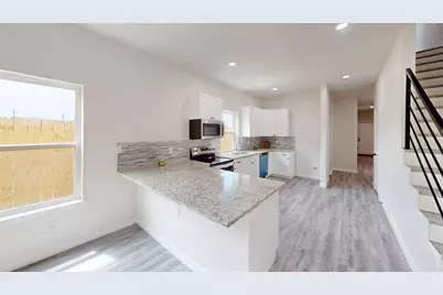 6702 S Lancaster Road, Dallas, TX 75241 - Photo 3