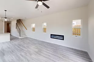 6702 S Lancaster Rd, Dallas, TX 75241 - Photo 9