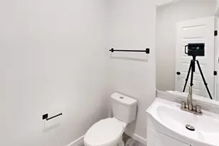 6702 S Lancaster Rd, Dallas, TX 75241 - Photo 17