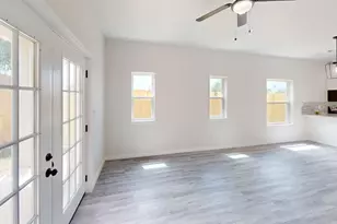 6702 S Lancaster Rd, Dallas, TX 75241 - Photo 5