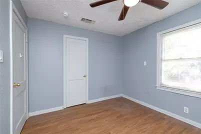 3265 Illinois Avenue, Fort Worth, TX 76110 - Photo 21
