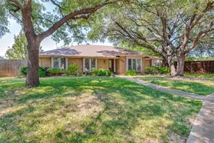 2413 Pearwood Ct, Grand Prairie, TX 75050 - Photo 1
