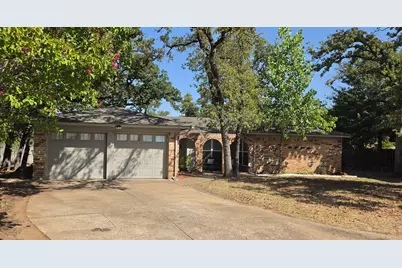 5511 Marshfield Court, Arlington, TX 76016 - Photo 3