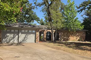 5511 Marshfield Ct, Arlington, TX 76016 - Photo 3