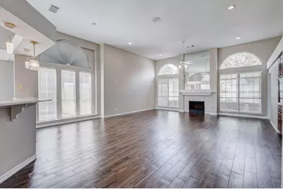 8101 Luna Drive, Rowlett, TX 75088 - Photo 3