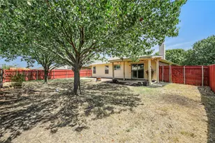117 Palomino Ln, Krum, TX 76249 - Photo 3