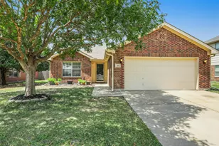 117 Palomino Ln, Krum, TX 76249 - Photo 1