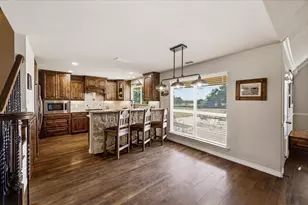 104 Caballos Ln, Springtown, TX 76082 - Photo 11
