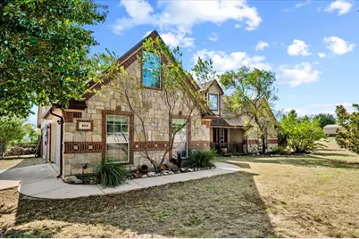 104 Caballos Lane, Springtown, TX 76082 - Photo 3