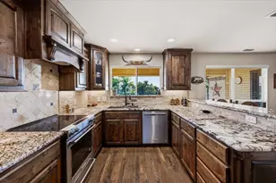104 Caballos Ln, Springtown, TX 76082 - Photo 13