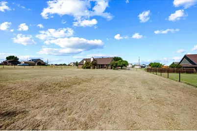 104 Caballos Lane, Springtown, TX 76082 - Photo 37