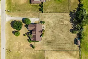 104 Caballos Ln, Springtown, TX 76082 - Photo 39