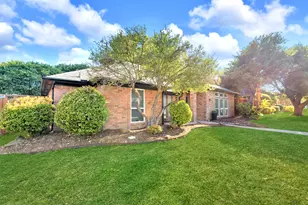 3400 Sailmaker Ln, Plano, TX 75023 - Photo 3