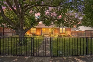 11315-11317 Lochwood Blvd, Dallas, TX 75218 - Photo 1