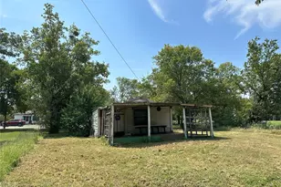 804 E 12th Ave, Corsicana, TX 75110 - Photo 7