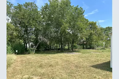 804 E 12th Avenue, Corsicana, TX 75110 - Photo 5