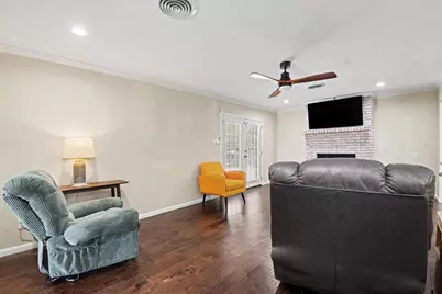 1114 Glouchester Drive, Garland, TX 75040 - Photo 11