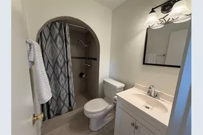 1332 Cherry Hill Lane, Lewisville, TX 75067 - Photo 17