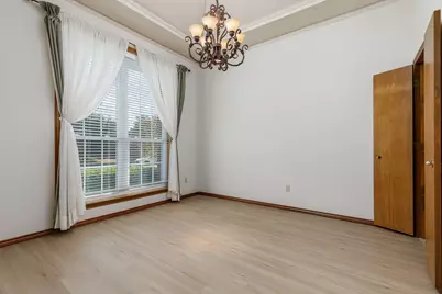 2526 Willowdale Drive, Carrollton, TX 75006 - Photo 15