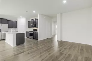 9812 Autumn Leaves Ln, Aubrey, TX 76227 - Photo 11