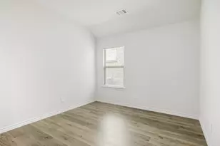 9812 Autumn Leaves Ln, Aubrey, TX 76227 - Photo 7