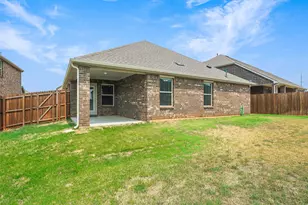 9812 Autumn Leaves Ln, Aubrey, TX 76227 - Photo 27