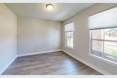2600 Briarhurst Court, Denton, TX 76207 - Photo 5