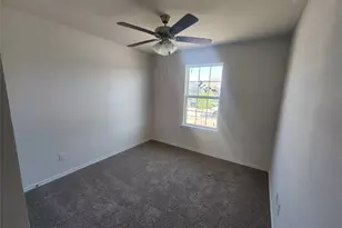 1130 Breezy Oak Dr, Nevada, TX 75173 - Photo 5