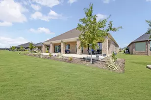 10601 Drinkwater Dr, Denton, TX 76207 - Photo 31