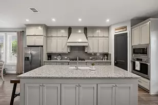 1320 Amsterdam Ct, Granbury, TX 76048 - Photo 15