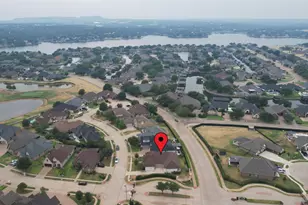 1320 Amsterdam Ct, Granbury, TX 76048 - Photo 37