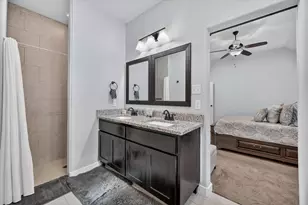 705 Phillips Ct, Mansfield, TX 76063 - Photo 15