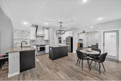705 Phillips Court, Mansfield, TX 76063 - Photo 11