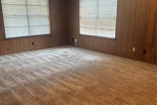 314 Hall St, Whitesboro, TX 76273 - Photo 11