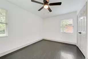 10166 San Lorenzo Dr, Dallas, TX 75228 - Photo 17