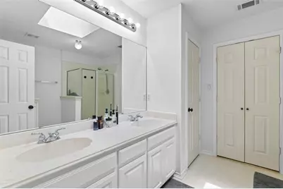 4100 Creekhollow Drive, Carrollton, TX 75010 - Photo 13