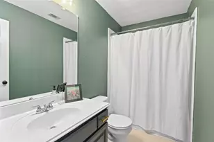 4100 Creekhollow Dr, Carrollton, TX 75010 - Photo 17